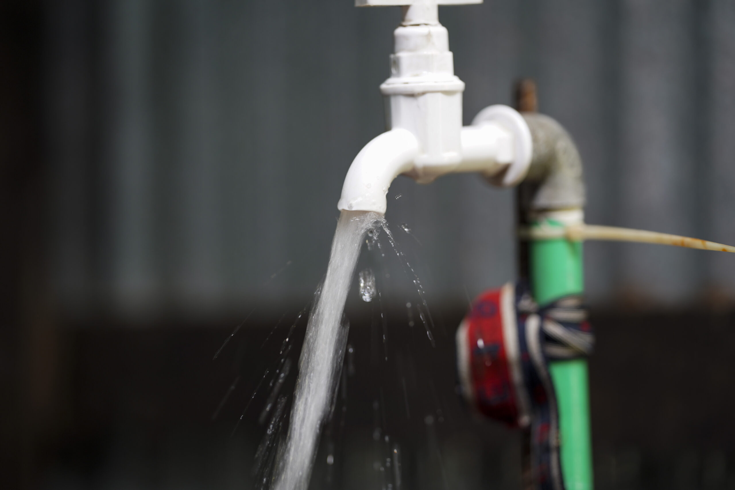 Water flowing from a household tap connected to the Max TapWater network