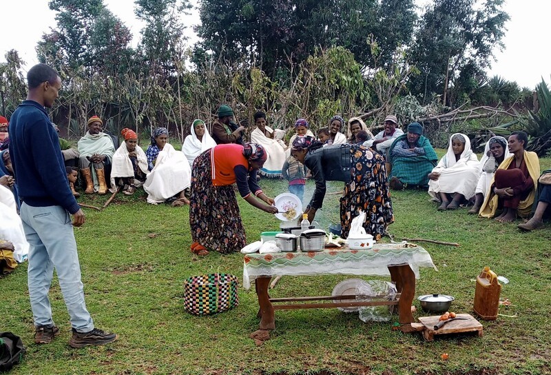 A cooking demonstration preparing diversified meals from locally grown ingredients